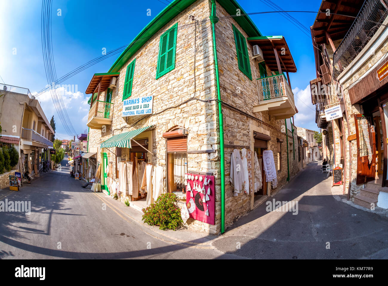 Lefkara, Zypern - 29. September 2017: traditionelle Stickereien und Souvenir Shop. Stockfoto