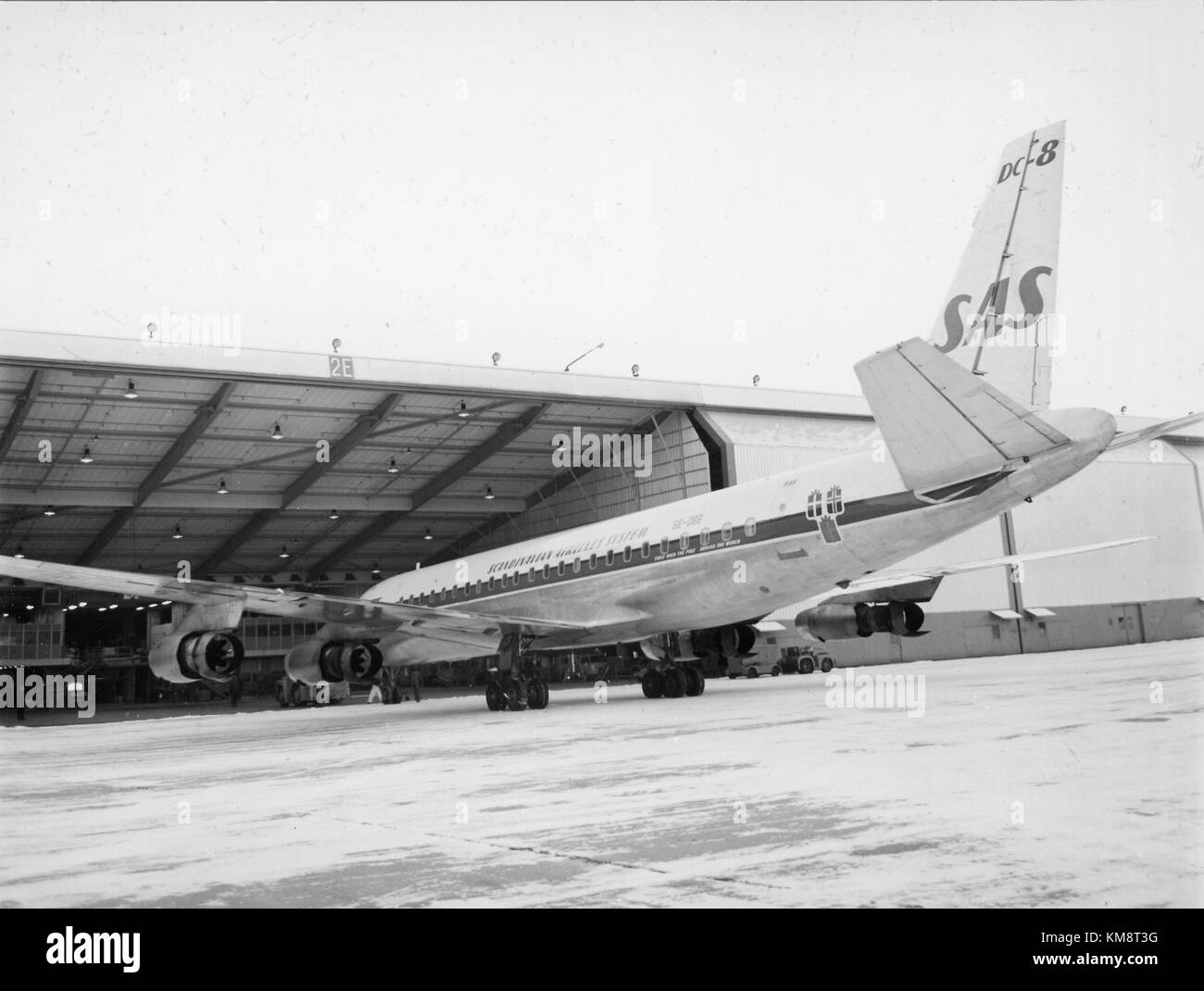 SAS DC 8 33. Im Hangar Stockfoto