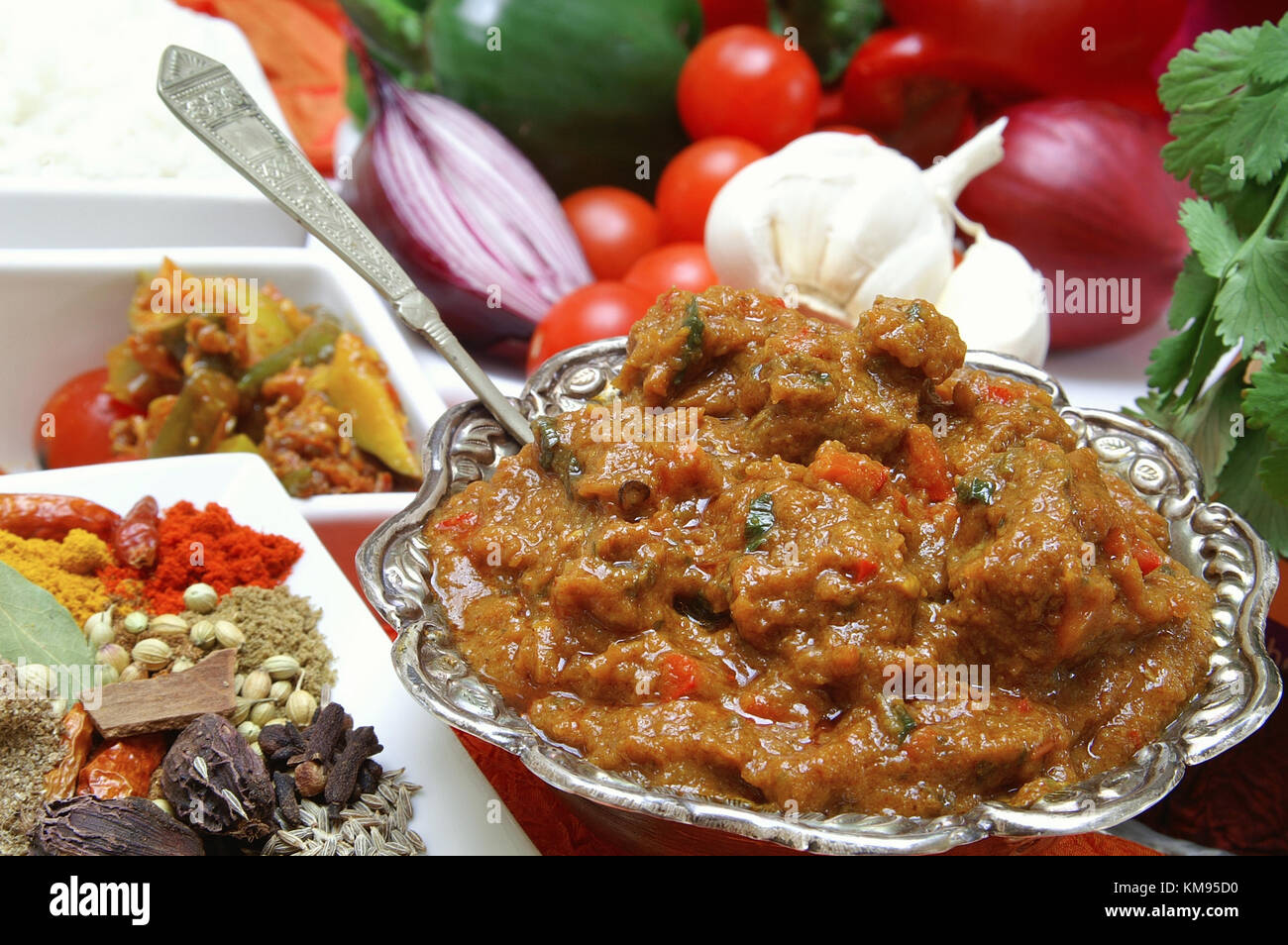 Lamm bhuna curry -Fotos und -Bildmaterial in hoher Auflösung – Alamy