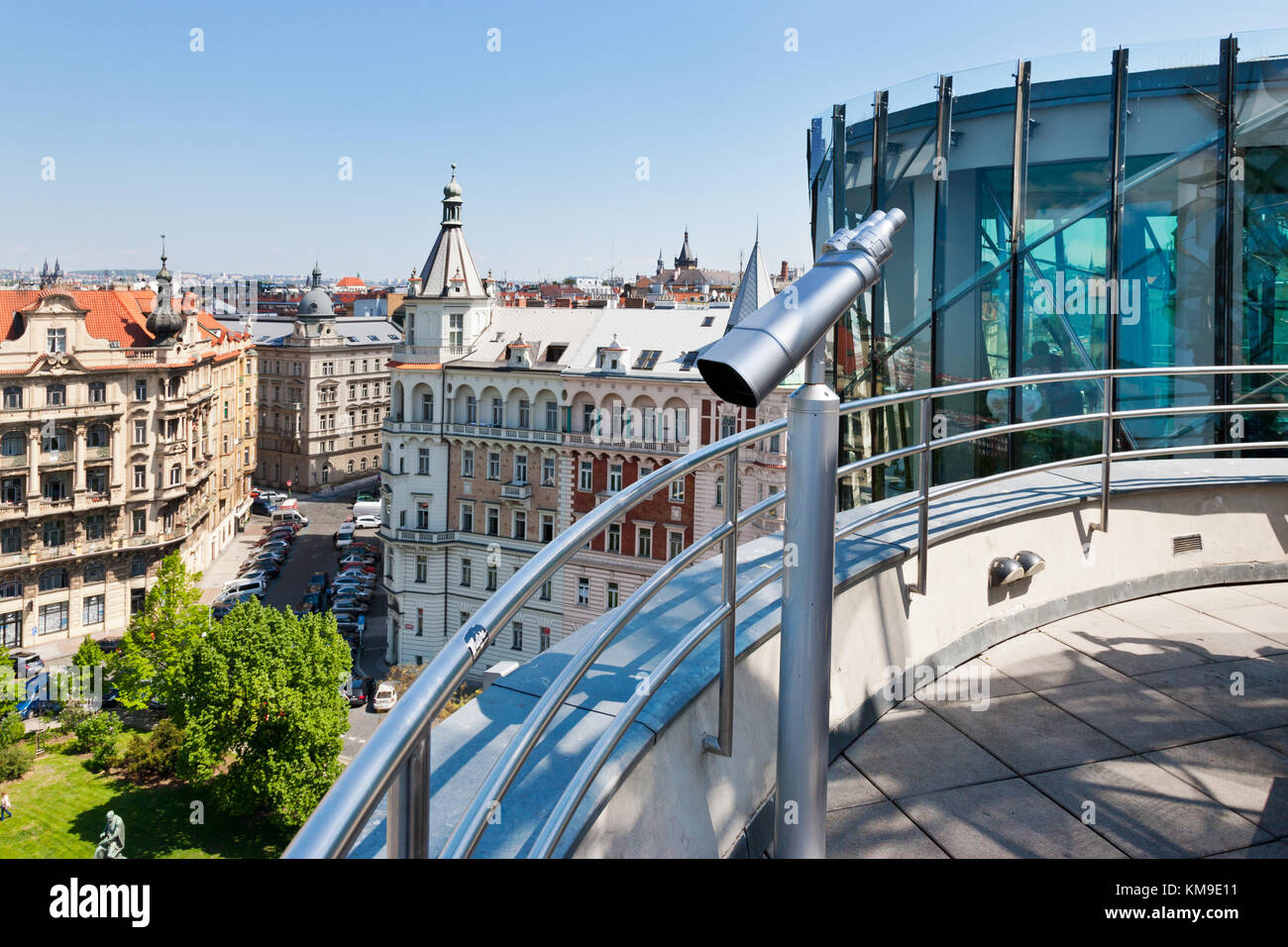 Tancici dům Ginger a Fred, Rasinovo nabrezi, Nove Město, Praha, Ceska republika / Tanzendes Haus, Rasin-Damm, Neustadt, Prag, Tschechische republik Stockfoto