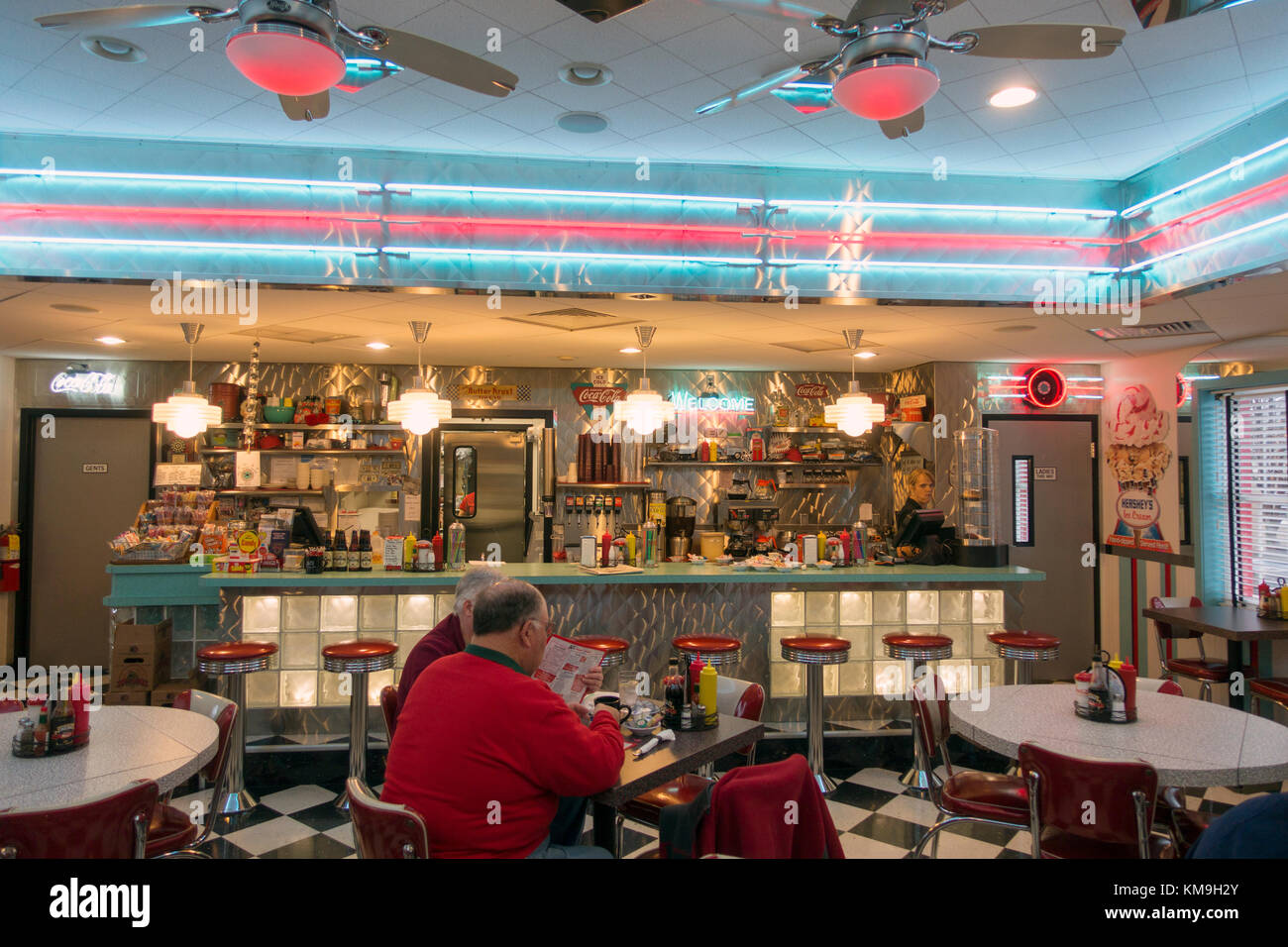 50er jahre amerika diner s Fotos und Bildmaterial in hoher Auflösung