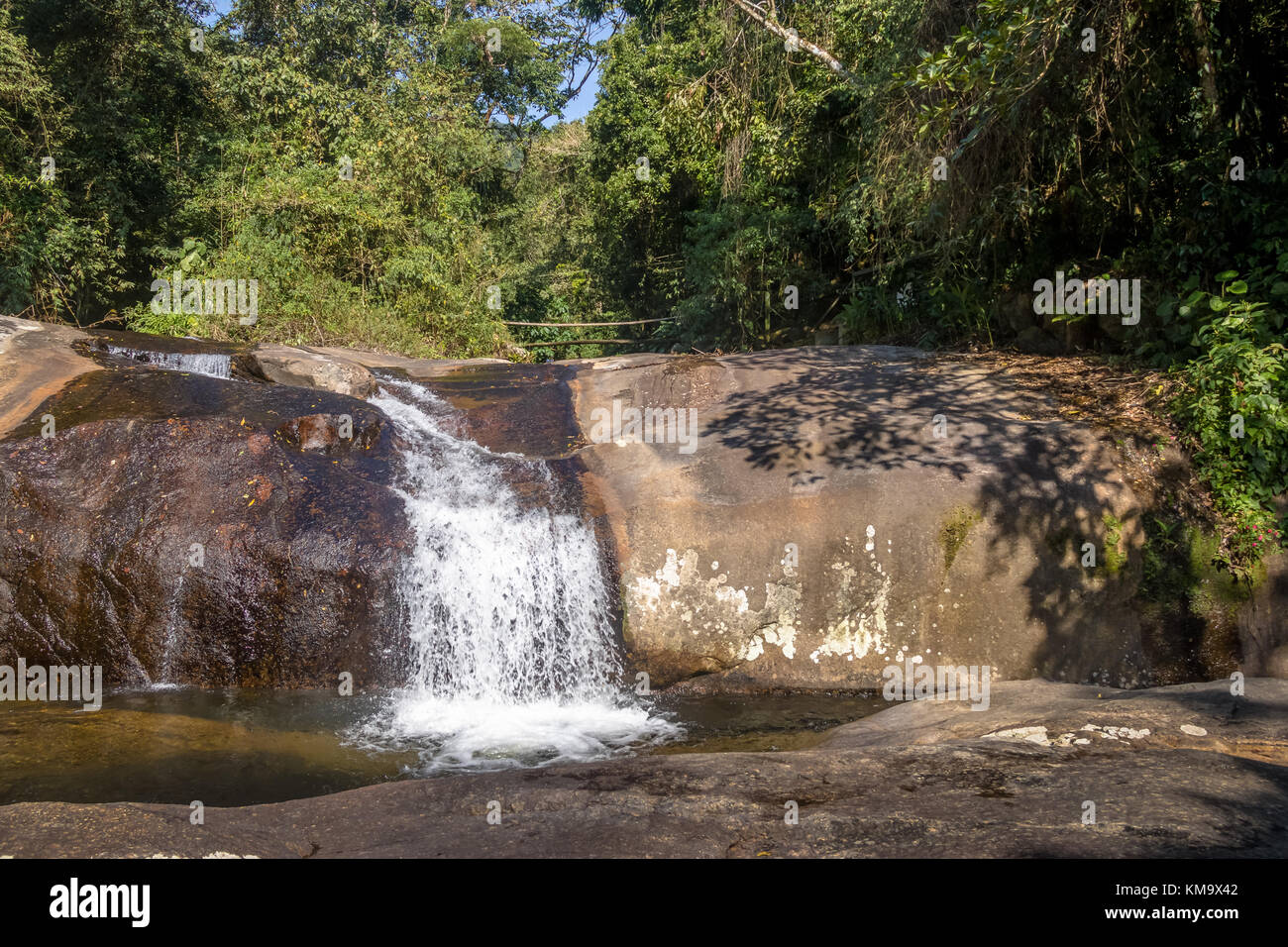 Cachoeira da toca Wasserfall - ilhabela, Sao Paulo, Brasilien Stockfoto