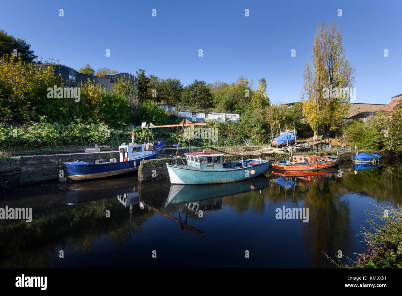 Boote auf dem Ouseburn in Newcastle upon Tyne Stockfoto