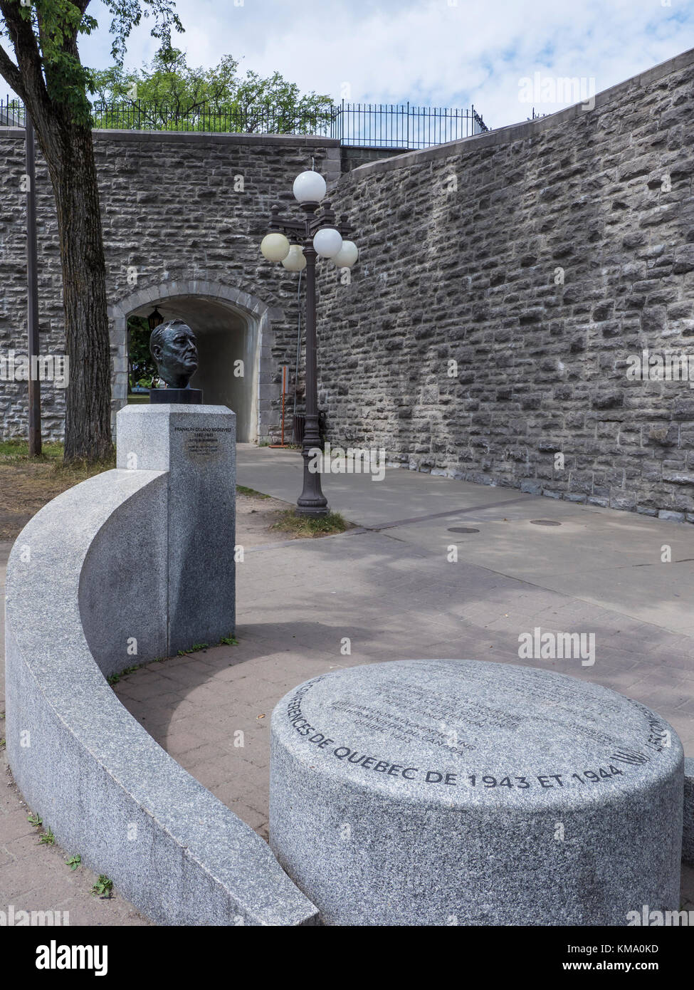 Chruchill-Roosevelt Denkmal, Vieux Quebec, Altstadt, Quebec City, Kanada. Stockfoto
