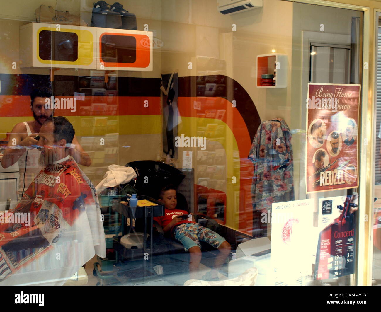 Sightseeing auf einem Familienausflug nach Italien Stockfoto