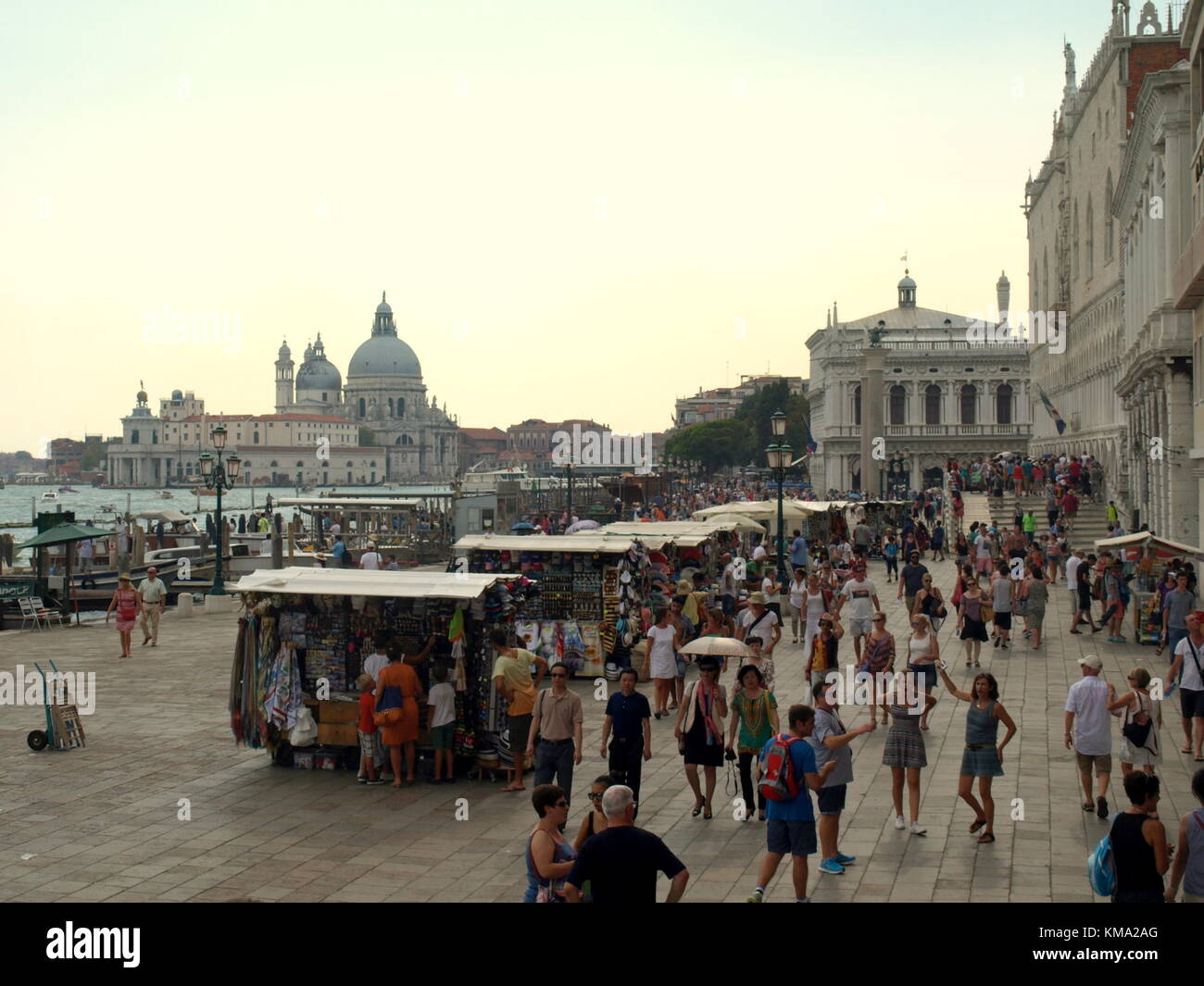 Sightseeing auf einem Familienausflug nach Italien Stockfoto