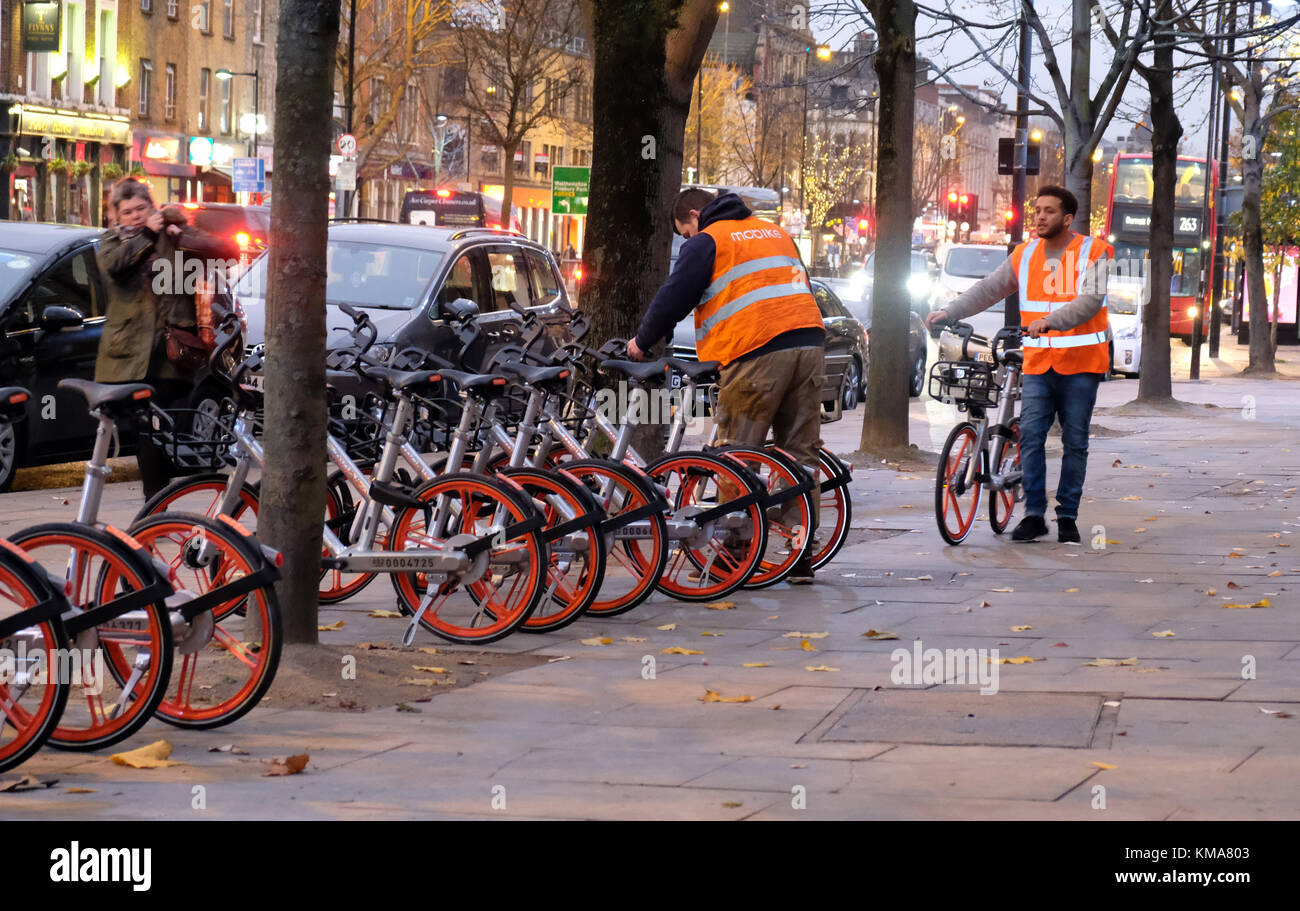 Mobike Mietflotte ersetzt Holloway Road Bild von Gavin Rodgers/Pixel 8000, Stockfoto