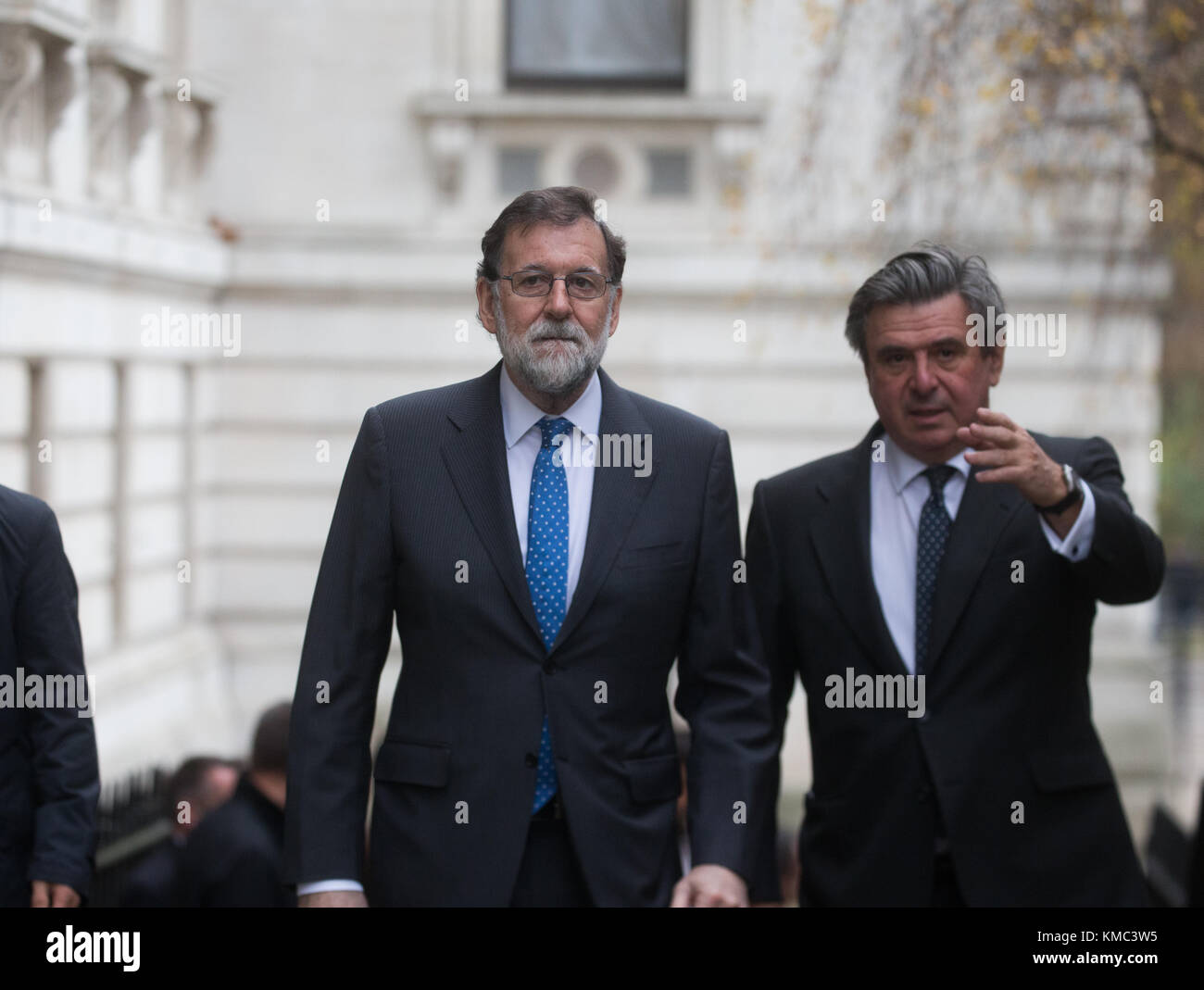 Ministerpräsident von Spanien, Mariano Rajoy kommt für Gespräche in Downing Street 10 mit dem britischen Premierminister, Theresa. Stockfoto