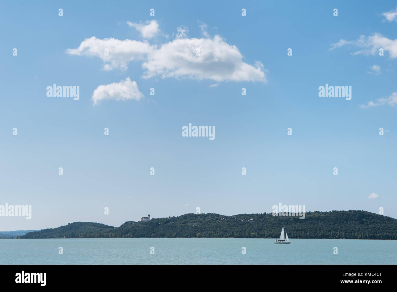 Blick auf den Balaton und Tihany von Balatonfüred, Ungarn Stockfoto