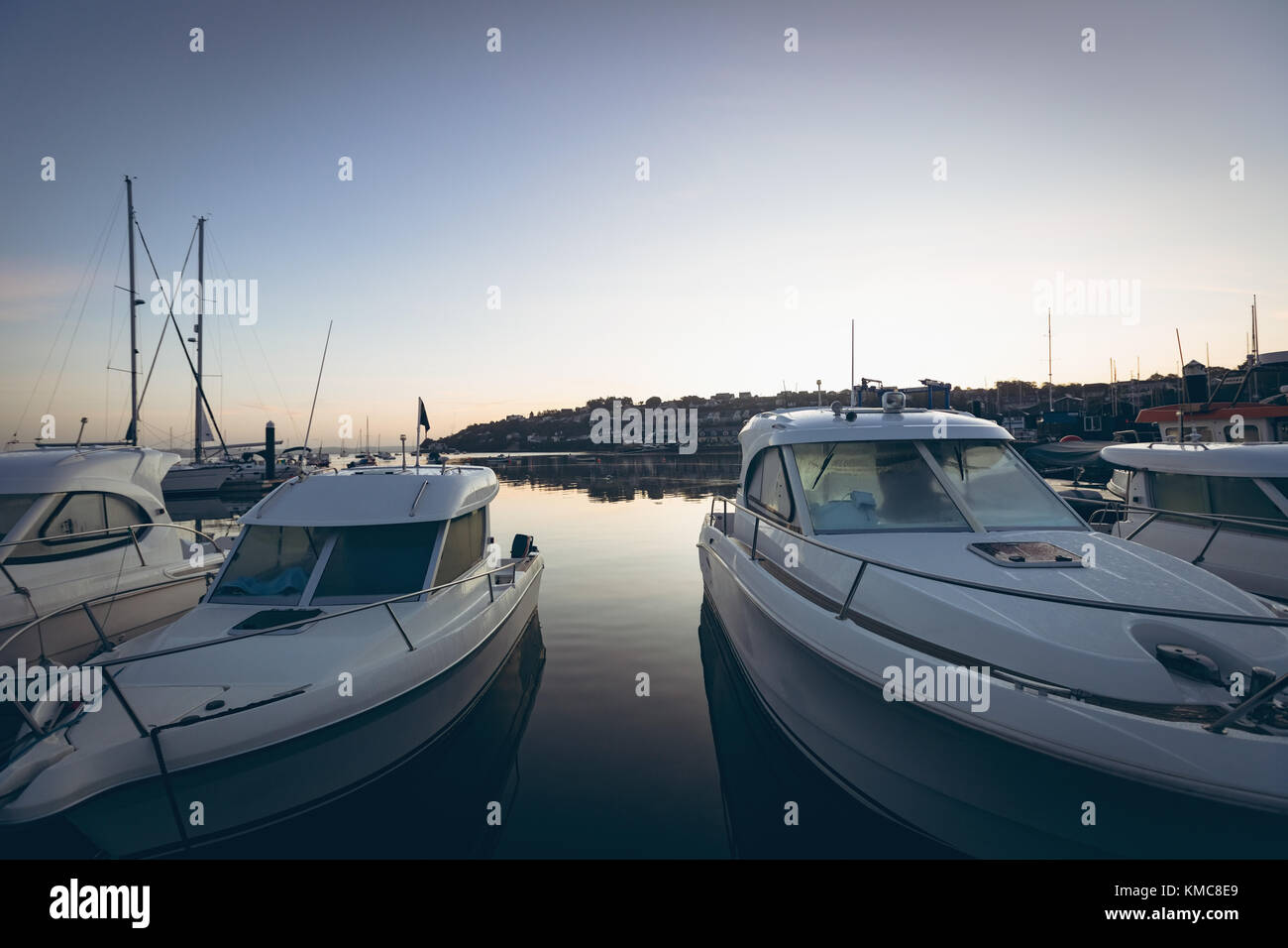 Boot am Hafen Stockfoto
