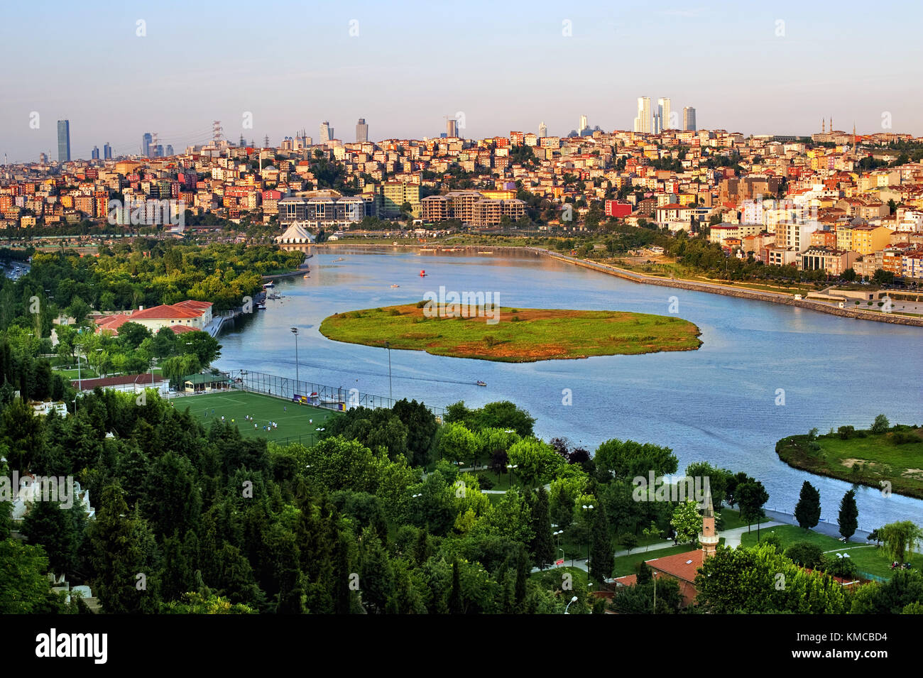 Golden Horn Panorama von Pierre Loti Hügel, Istanbul. Stockfoto