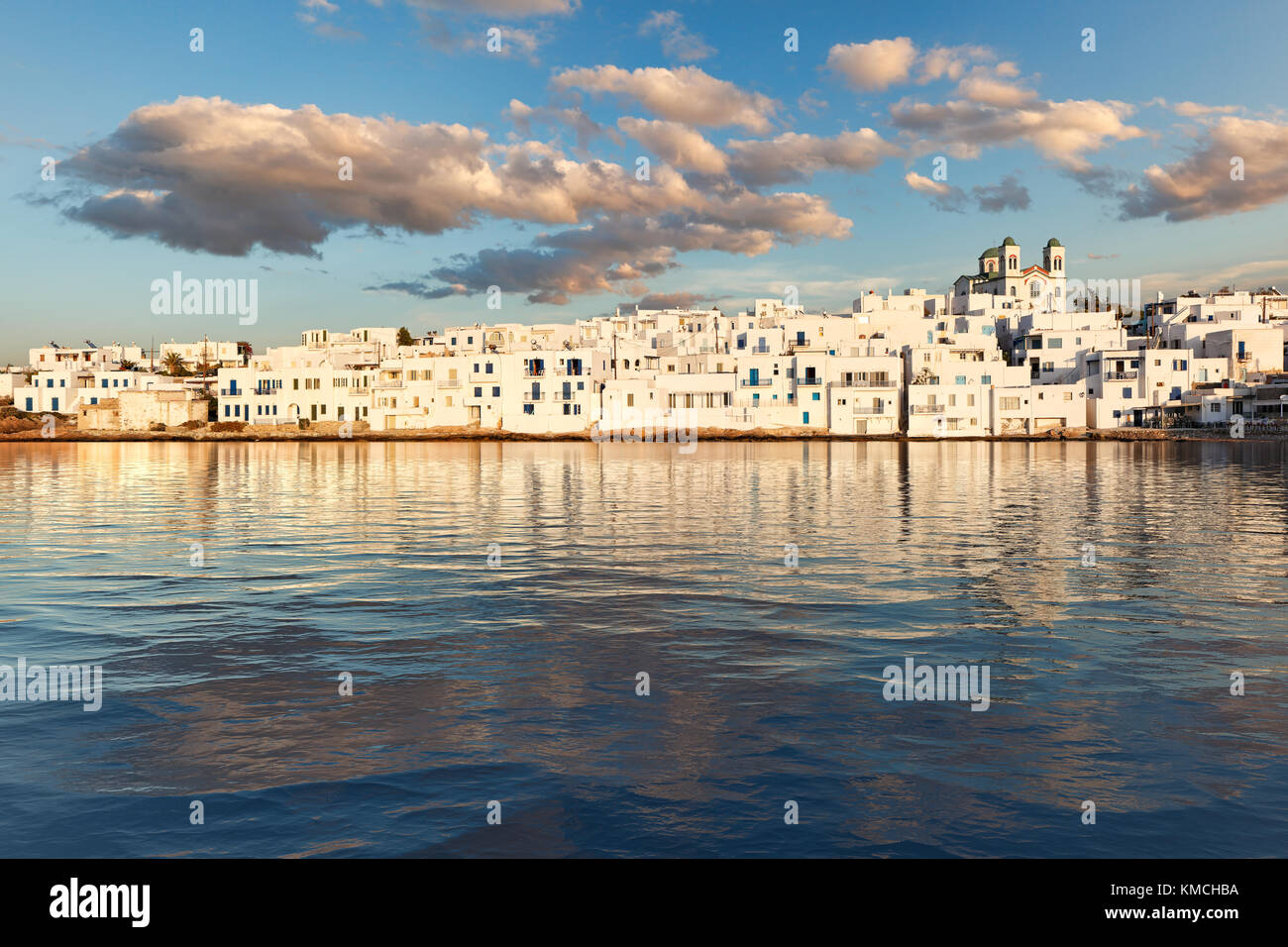 Das traditionelle Dorf Naousa auf der Insel Paros, Griechenland Stockfoto