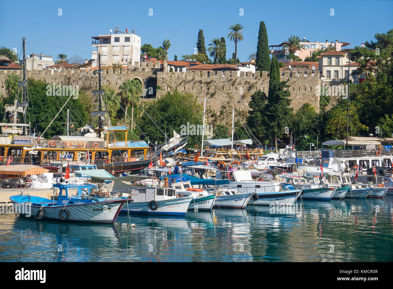 Hafen in der Altstadt Kaleici, UNESCO-Weltkulturerbe, Antalya, Türkische Riviera, Türkei Stockfoto