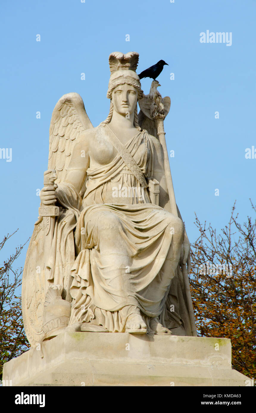 Paris, Frankreich. Jardin des Tuileries. Statue: La France Victorieuse, (Antoine François Gérard - 1809) Stockfoto