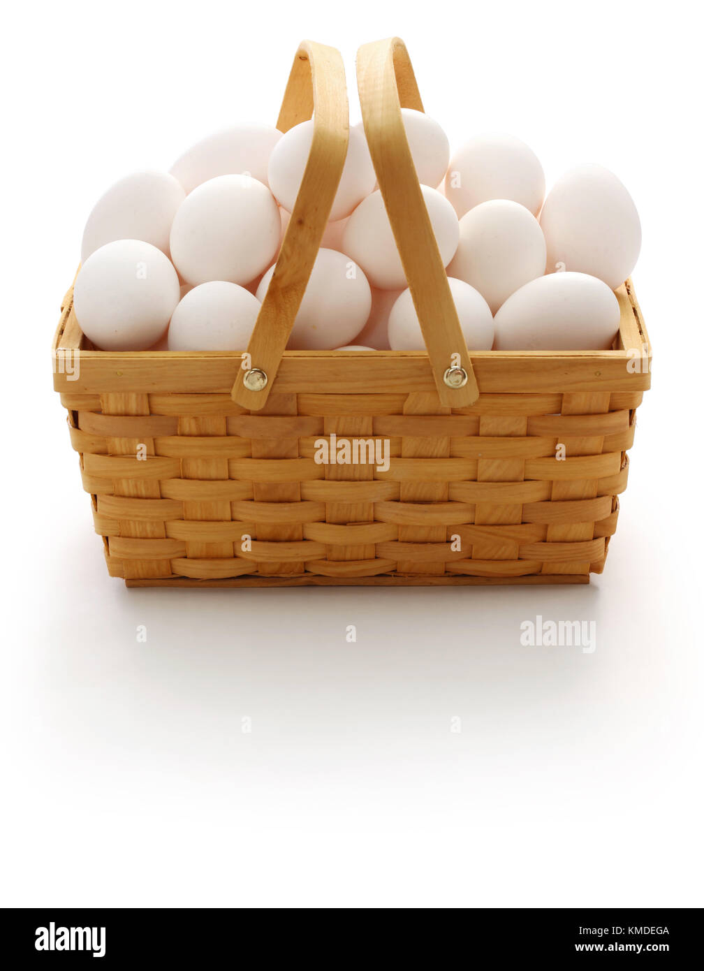 Nicht alle Eier in einen Korb. amerikanische populäre Sprichwörter und Redewendungen Stockfoto