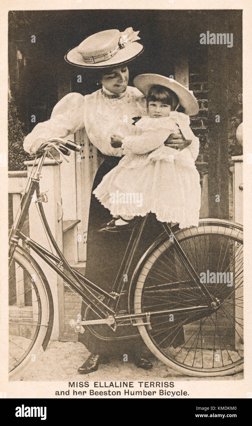 1907 Werbe Postkarte für Humber Fahrräder, mit Schauspielerin Ellaline Terriss und ihre Tochter Betty. Stockfoto