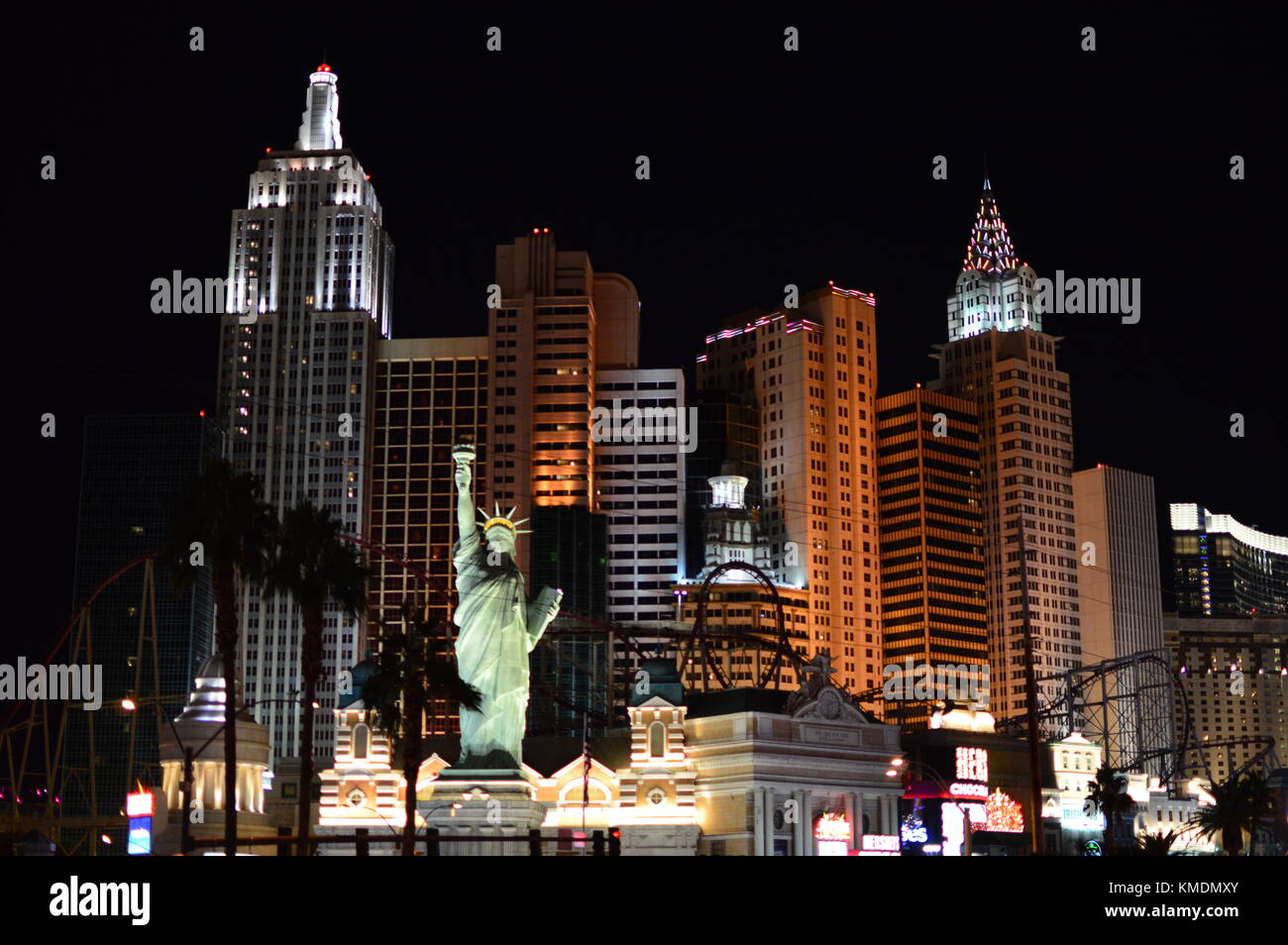 New York New York Hotel, Casino mit gefälschten Freiheitsstatue. Big casino auf dem berühmten Las Vegas Strip, Nevada, Vereinigte Staaten von Amerika. Stockfoto