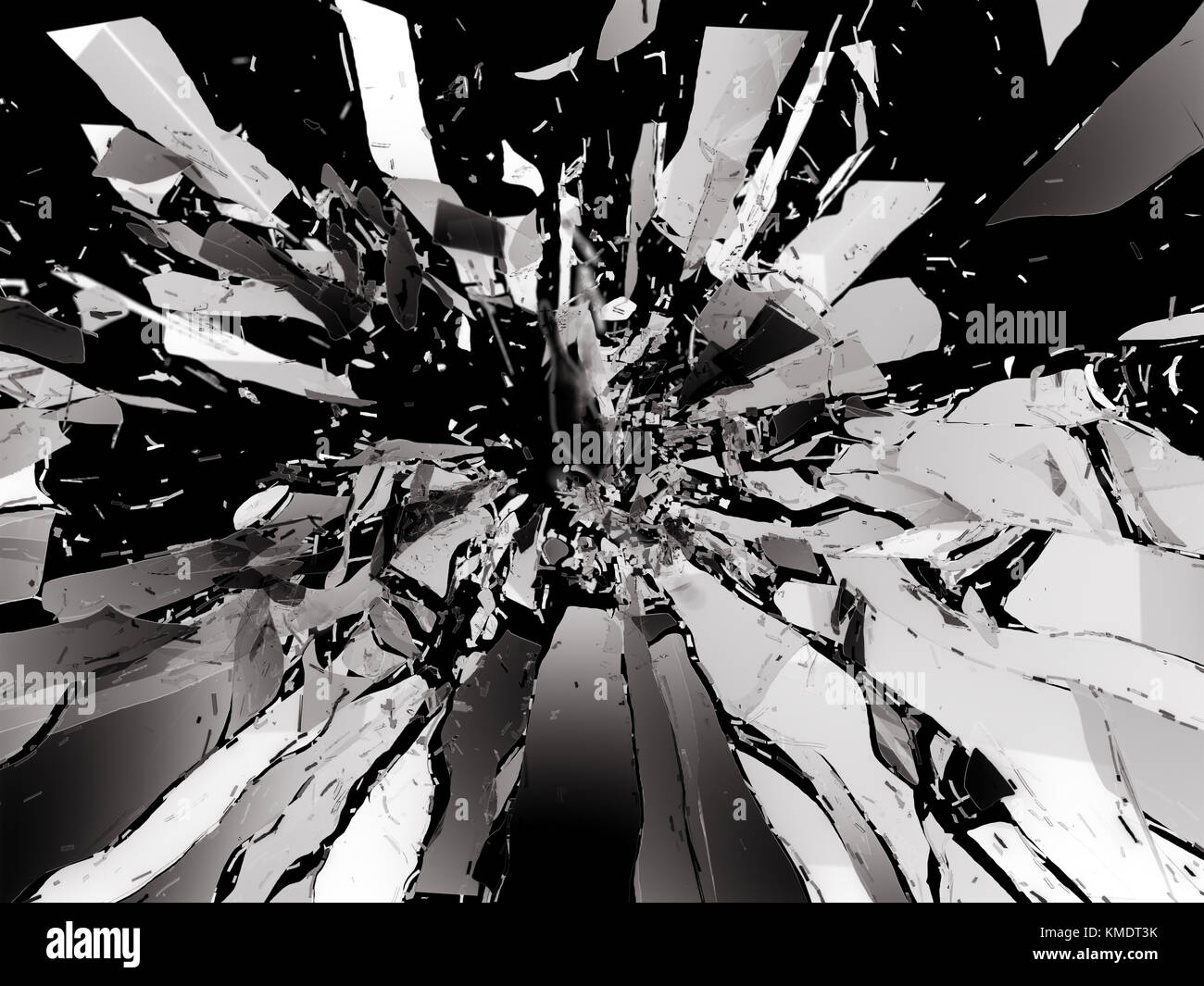 Shattered Glas: scharfe Teile isoliert auf Schwarz Stockfoto
