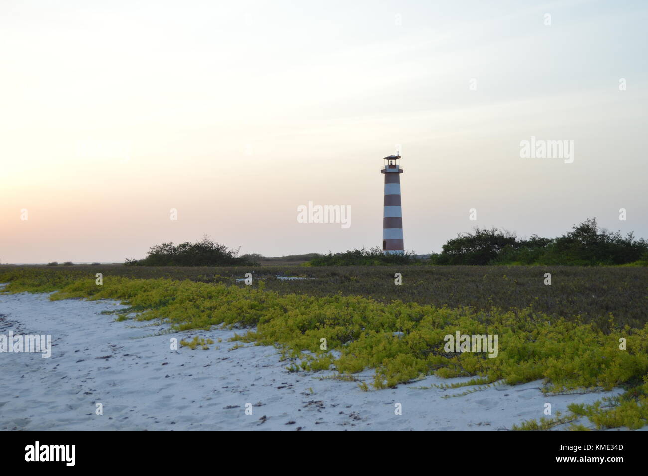 Leuchtturm am Strand im Turtle Island. Venezuela Stockfoto