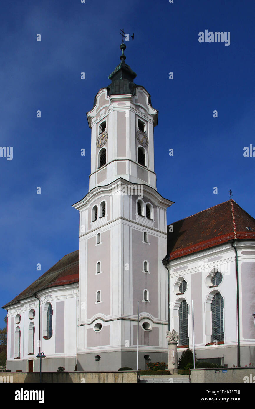 Dischingen Dischingen, die Pfarrkirche St. Johannes Baptist, Osten, Osten Alptraum ...