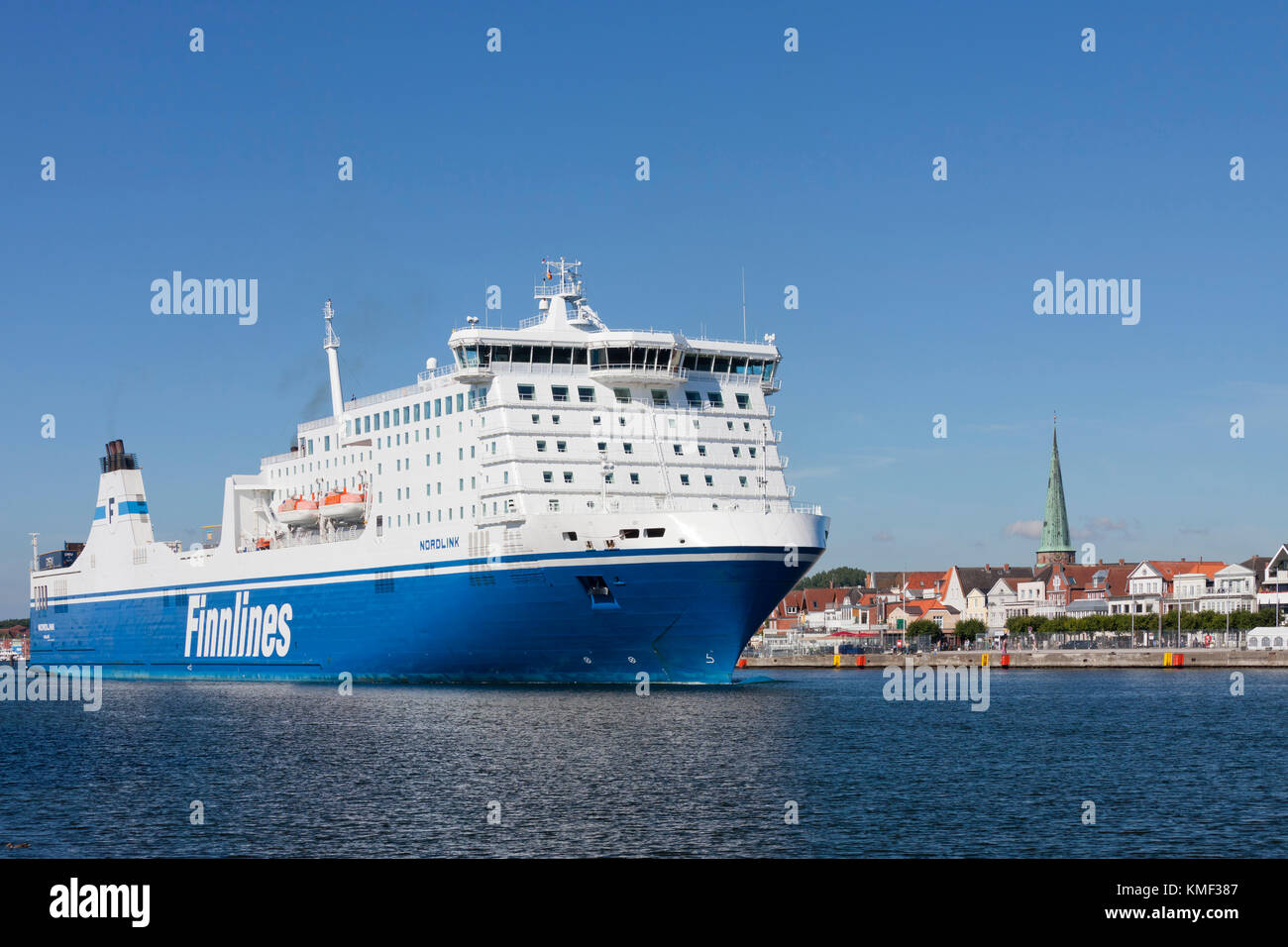 Fahre Stralsund Malmo