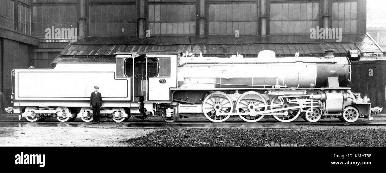 Die SIR YB2, ein 1928er-Flugzeug, ist ein historisches Beispiel der Luftfahrt aus dem frühen 20. Jahrhundert. Sein Design und seine Konstruktion spiegeln die technologischen Fortschritte der damaligen Zeit wider. Stockfoto