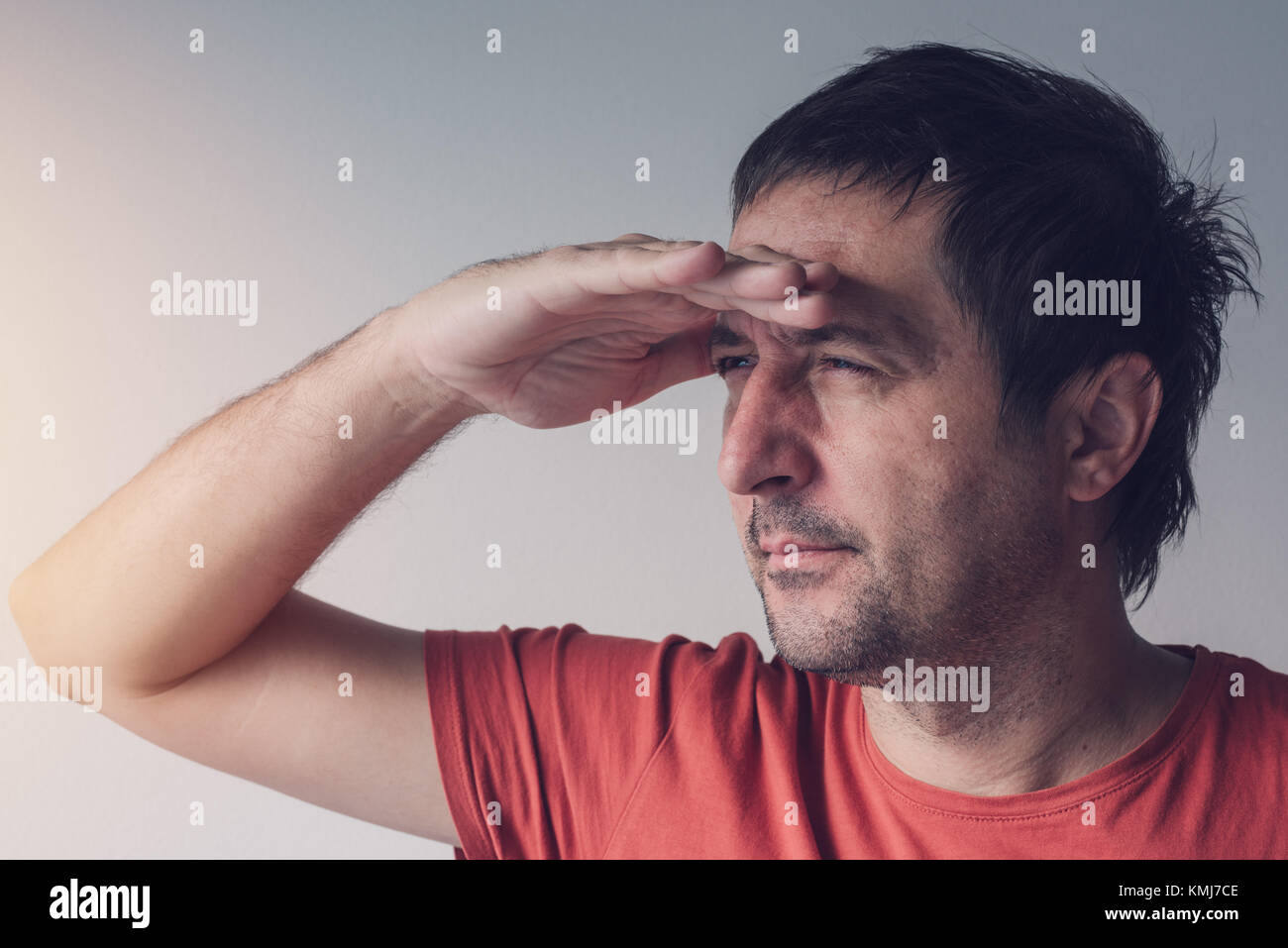 Small Business Vision Concept, Start-up-Unternehmer suchen in Zukunft oh seine unternehmerische Initiative Stockfoto