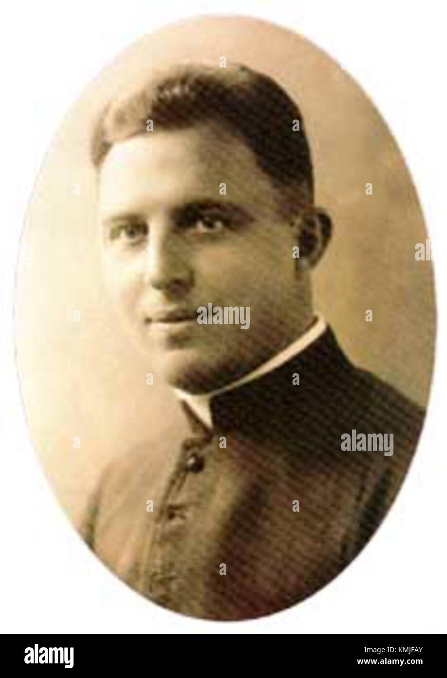 Ks. Adam Bargielski ist eine bemerkenswerte religiöse Figur, die eine Rolle im Klerus oder in der religiösen Gemeinschaft spielt. Es bedarf eines besseren Kontextes, um seine Beiträge zu präzisieren, wie seine Position oder Bedeutung innerhalb der Kirche oder religiösen Organisation. Stockfoto