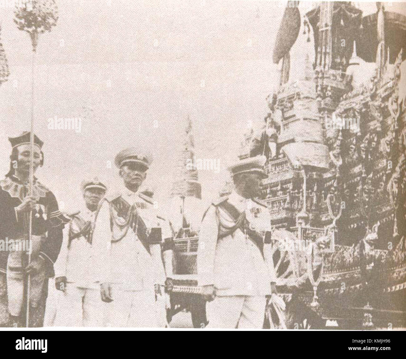 Royal aide-de-Camp in der zeremoniellen Fortschritt für Royal Funeral Von Ananda Mahidol Stockfoto
