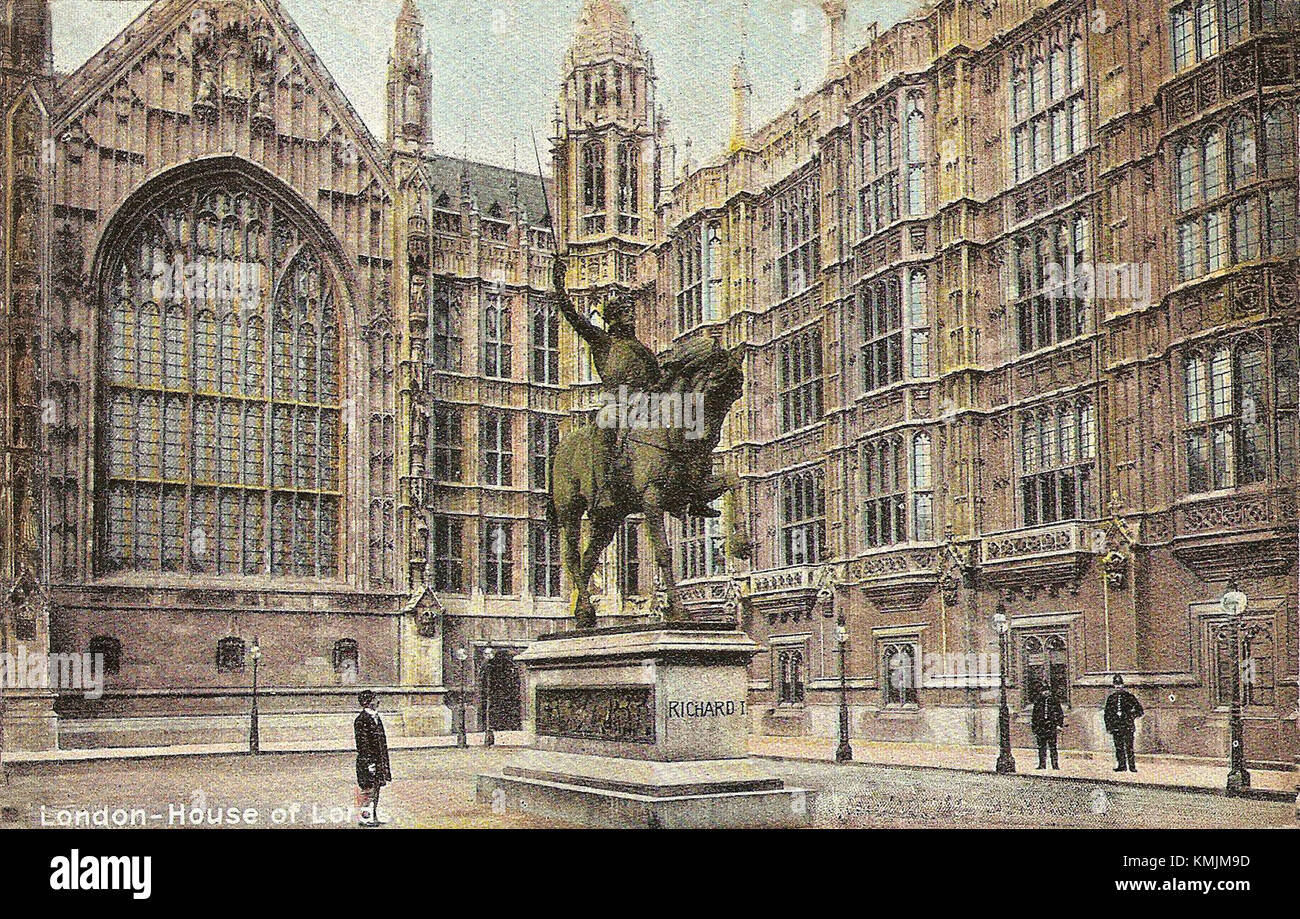 Old Palace Yard, ein historischer Ort in London, ist bekannt für seine architektonische und politische Bedeutung und dient als wichtiger Ort in der britischen Geschichte. Stockfoto
