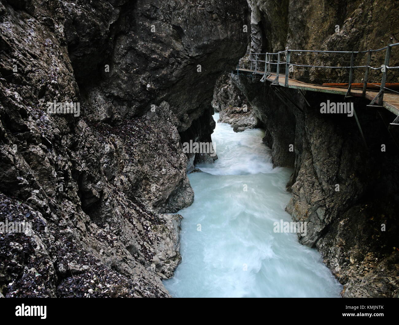 Lautasch Gehweg in der Schlucht, Deutschland Stockfoto