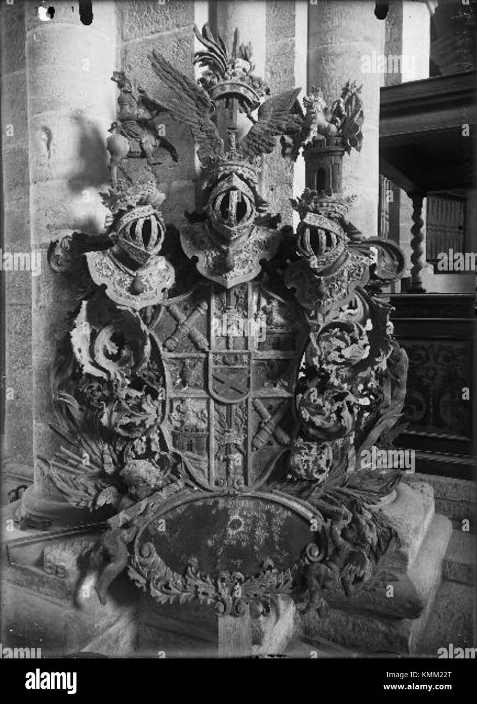Varnhems Klosterkyrka in Schweden ist ein historischer Kirchteil eines ...