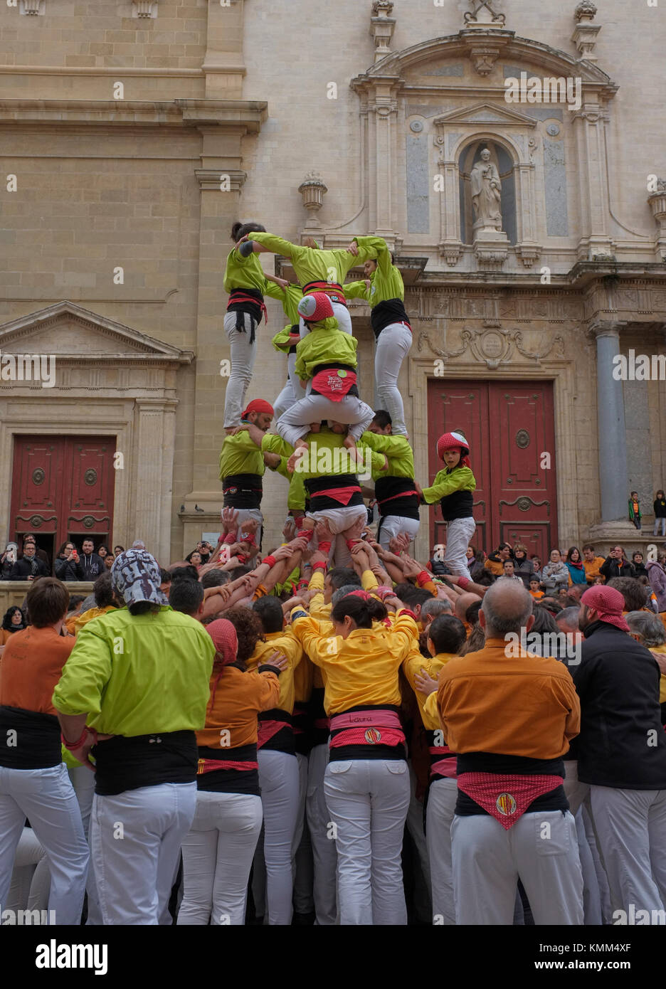 Castellers, Katalanisch menschlichen Türme in der Stadt Vic, Katalonien, Spanien Stockfoto