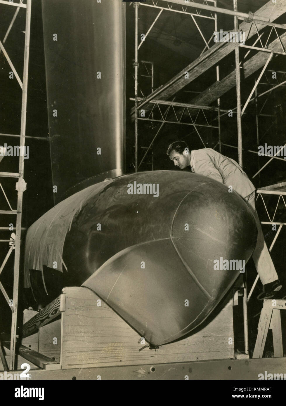 Montage der Tragfläche des Flugzeugs, 1946 Stockfoto