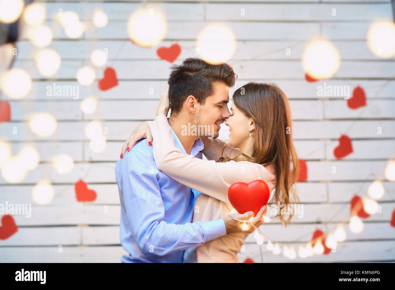 Junges Paar am Valentinstag. Stockfoto