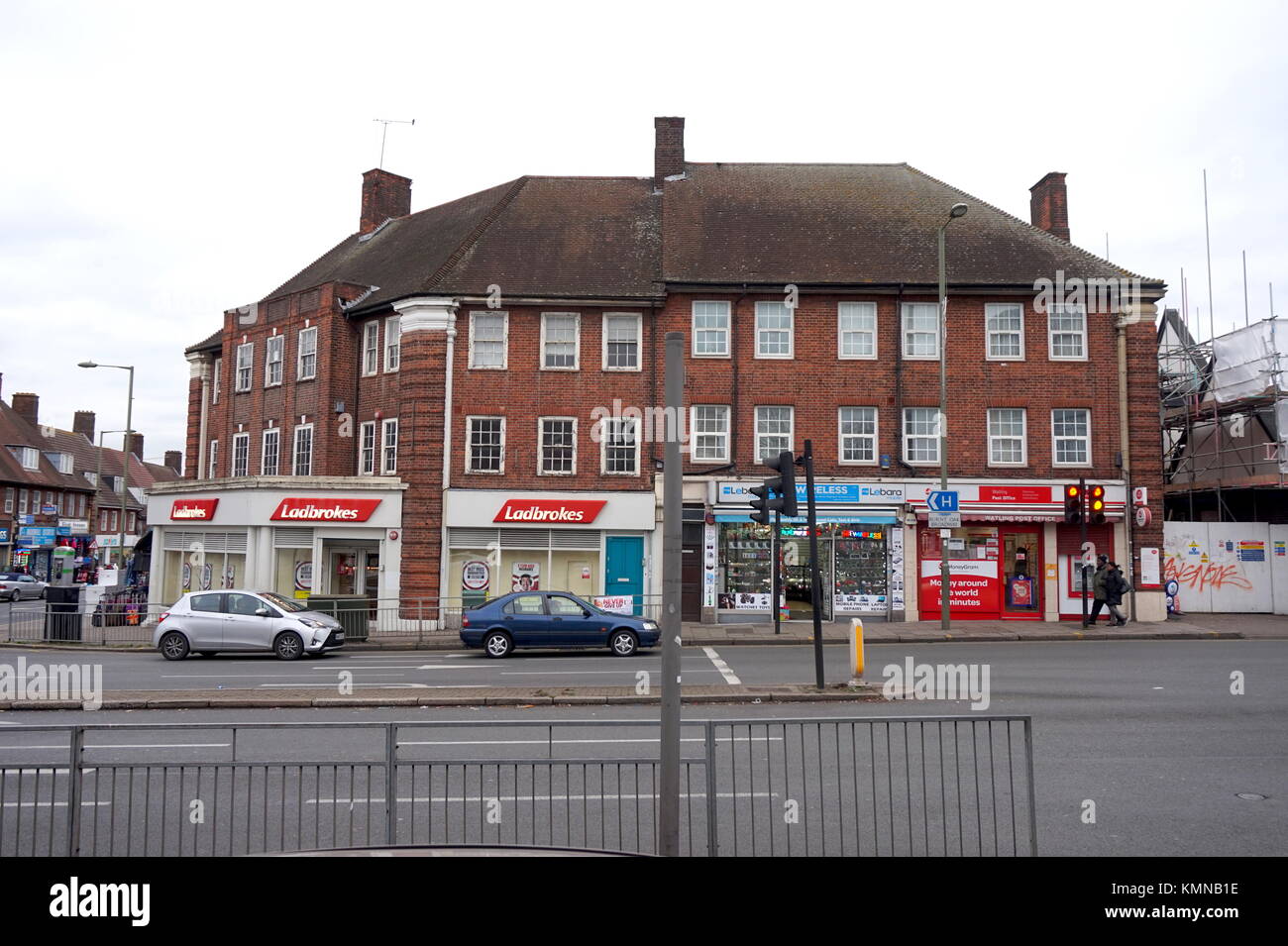Burnt Oak Broadway, Edgeware Road, London, Vereinigtes Königreich Stockfoto