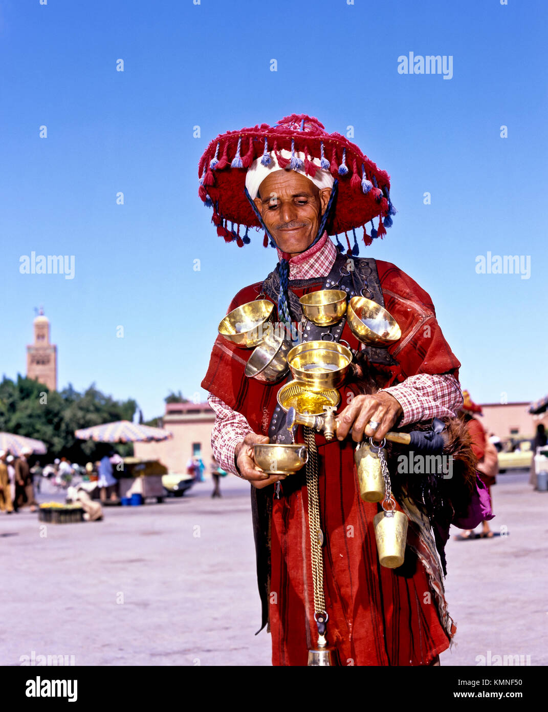 02500. Wasser Verkäufer, Marrakesch, Marokko Stockfoto