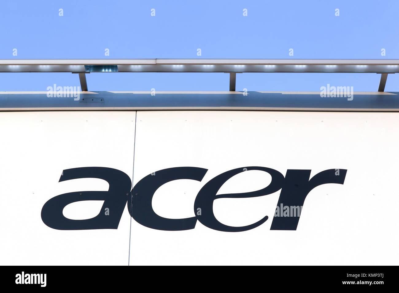 Dortmund, Deutschland - 21. Juli 2017: Acer Zeichen an der Wand. Acer ist eine Taiwanesische multinationale Hardware- und Electronics Corporation Stockfoto