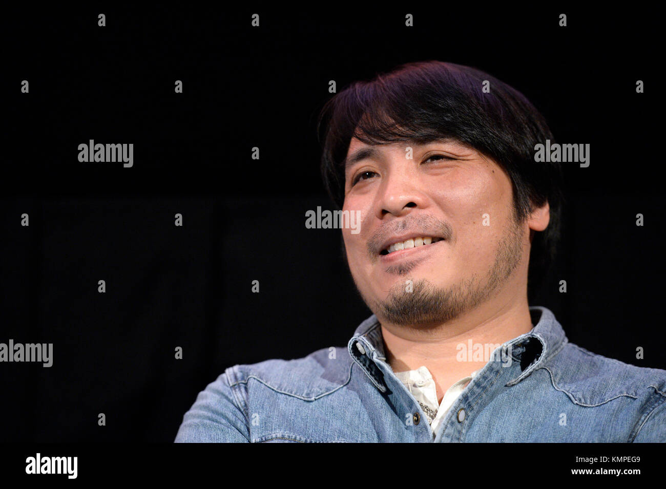 Prag, Tschechische Republik. Dezember 2017. Der Hongkonger Filmemacher Clement Cheng hält eine Pressekonferenz anlässlich des 13. Filmasia Festivals in Prag, Tschechische Republik, 7. Dezember 2017. Quelle: Katerina Sulova/CTK Photo/Alamy Live News Stockfoto