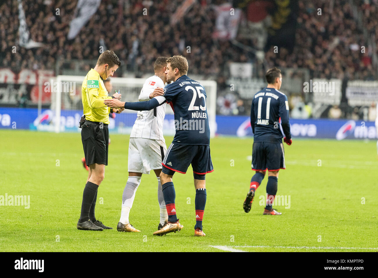 Frankfurt am Main, Deutschland. 9. Dezember, 2017. Thomas Müller (FC Bayern München #25), Eintracht Frankfurt gegen FC Bayern München, Fussball, Bundesliga, 15. Spieltag, Saison 17/18, 09.12.2017, Foto: Sascha Walther | Sport-Px/Alamy leben Nachrichten Stockfoto