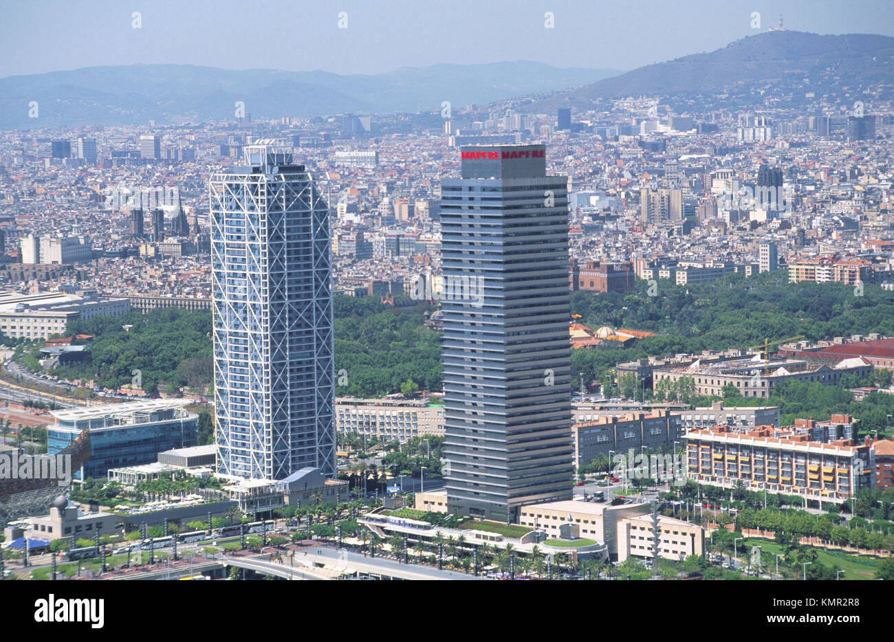 Mapfre Tower und das Hotel Arts. Barcelona. Spanien Stockfoto
