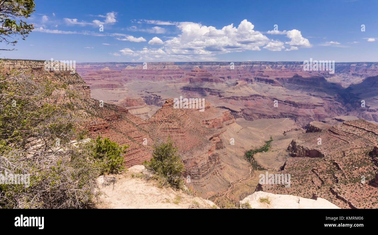 Mit Blick auf den Grand Canyon National Park vom South Rim Stockfoto