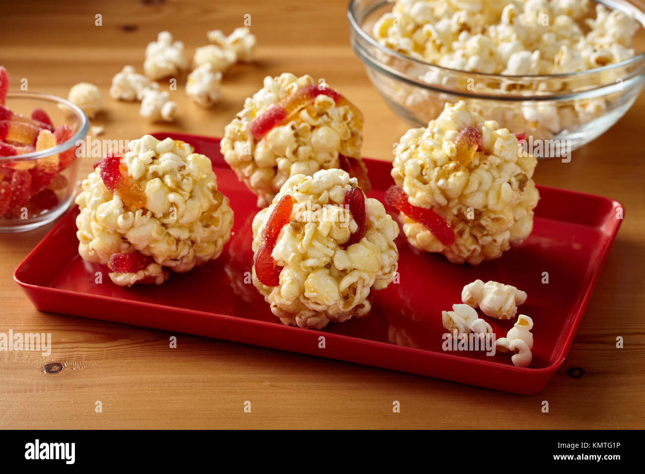 Süß und Sauer popcorn Kugeln Stockfoto