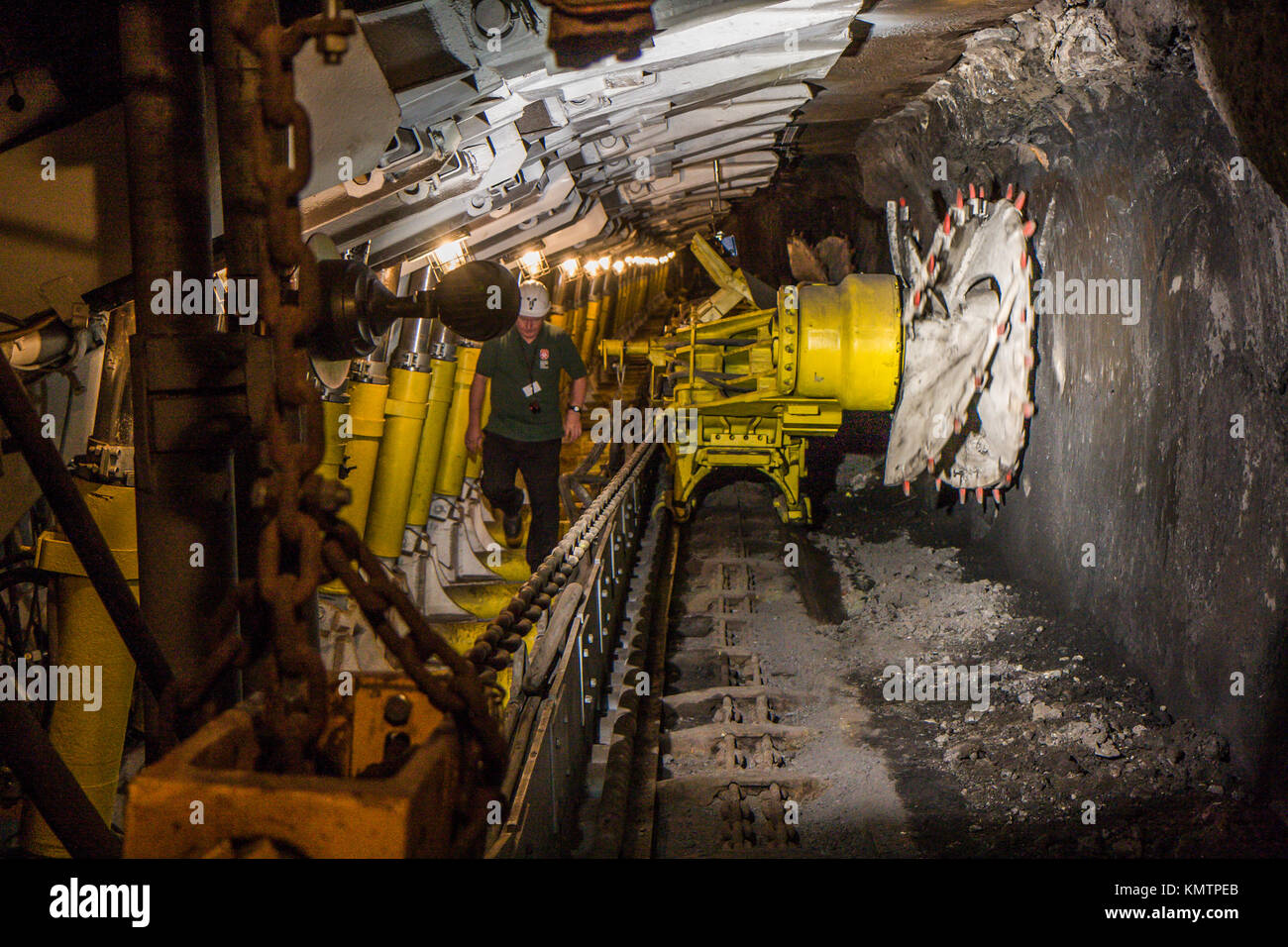 Ruda Slaska, Polen - 16 Juli 2017: 105358 Maschine in einem Kohlebergwerk zu arbeiten. Stockfoto