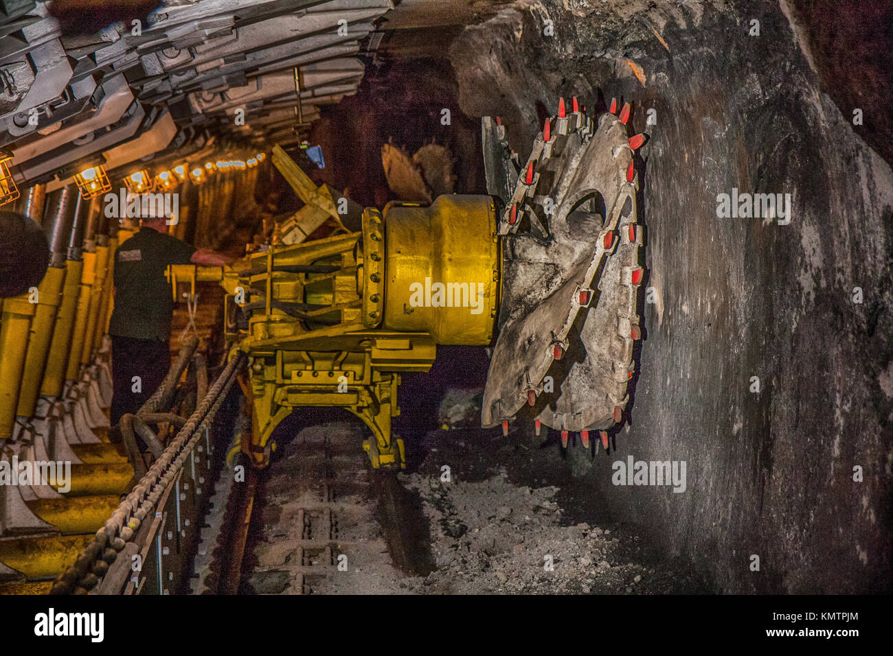Ruda Slaska, Polen - 16 Juli 2017: 105358 Maschine in einem Kohlebergwerk zu arbeiten. Stockfoto