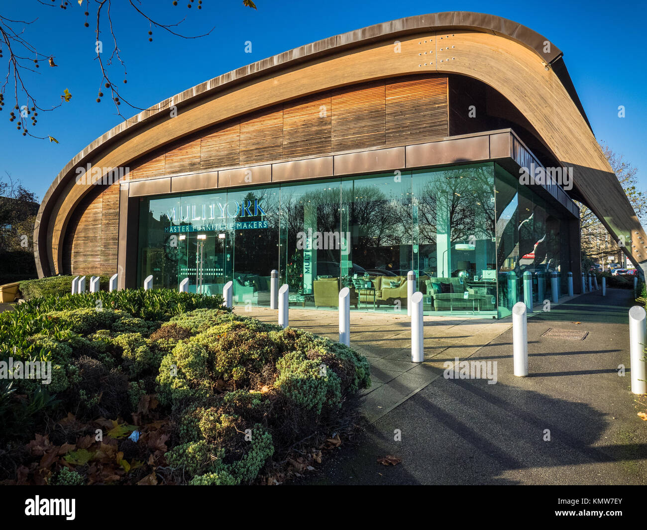 Multiyork Store - die moderne Multiyork Möbel shop in Cambridge Großbritannien Stockfoto Multiyork Store - die moderne Multiyork Möbel shop in Cambridge Großbritannien Stockfoto