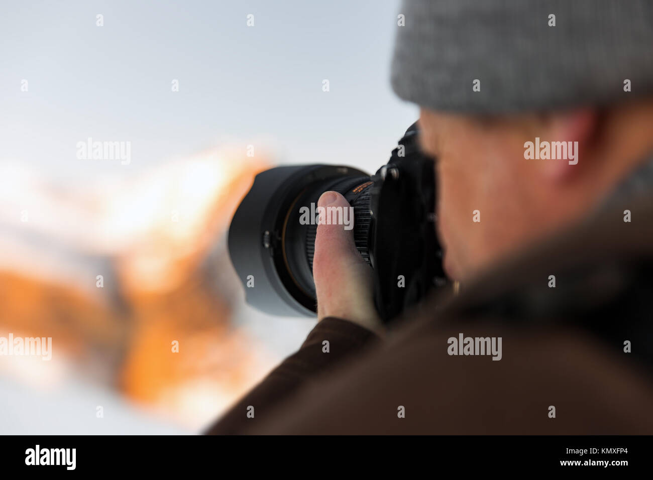 Natur Fotograf im Winter in den Bergen Stockfoto