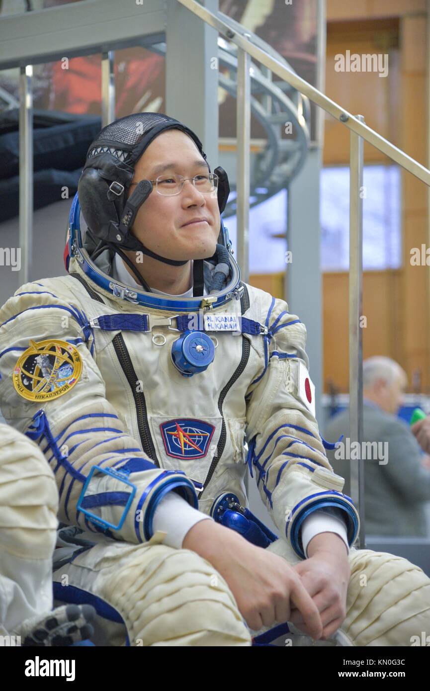 Der japanische Astronaut Norishige Kanai von der Japan Aerospace Exploration Agency (JAXA) nimmt am 28. November 2017 in Star City, Russland, an den Qualifikationsprüfungen vor dem Start Teil 54-55. (Foto von Elizabeth Weissinger über Planetpix) Stockfoto