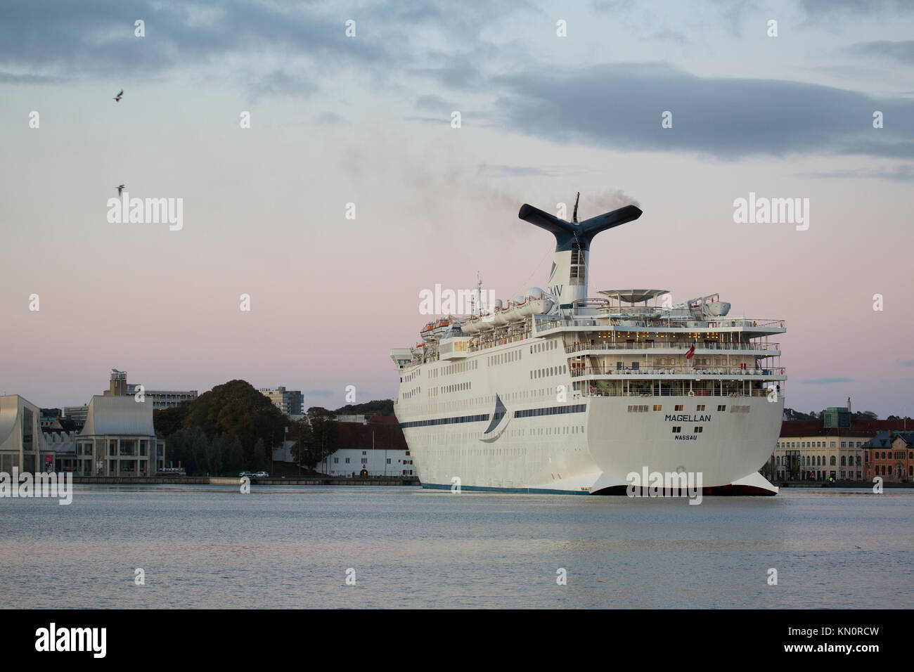Die kreuzfahrtschiffe Magellan kommt in Aalborg Stockfoto