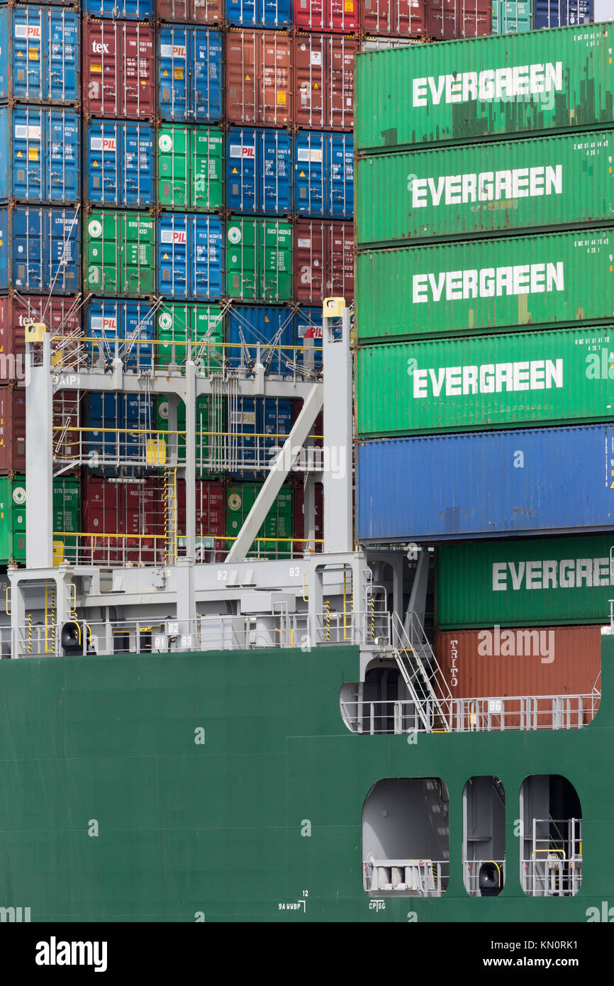 Container Aktivität im Hafen von Rotterdam Stockfoto